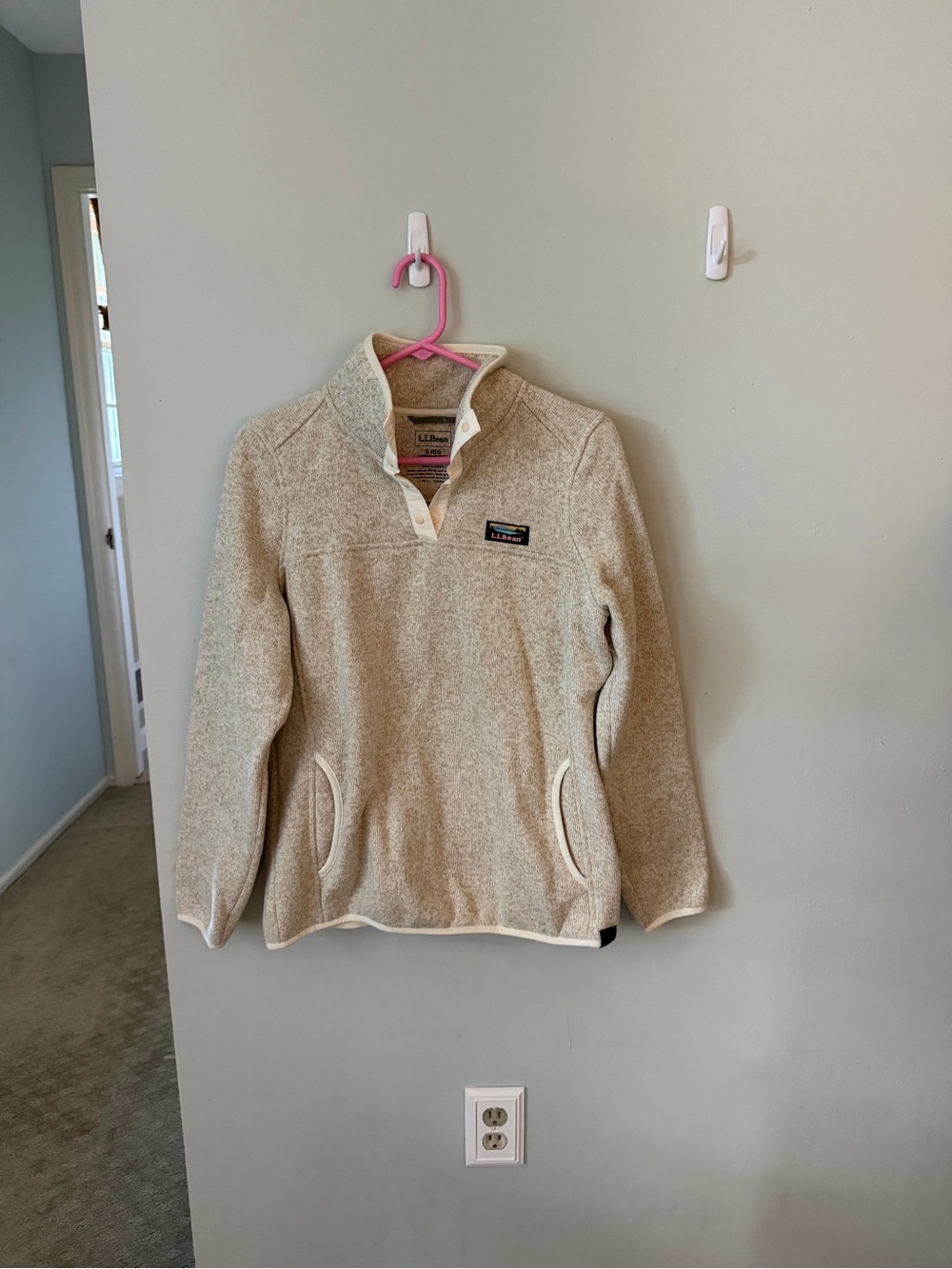 L.L. Bean Women's Heathered Cream Snap-Placket Pullover